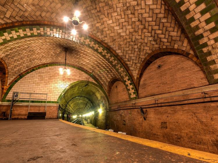 Old City Hall Station