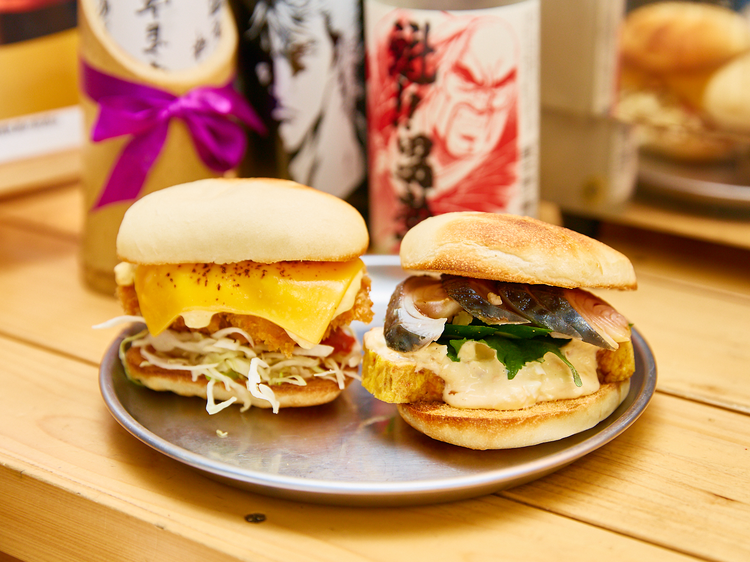 Unusual Gourmet Burgers at Burger Mania - Savvy Tokyo