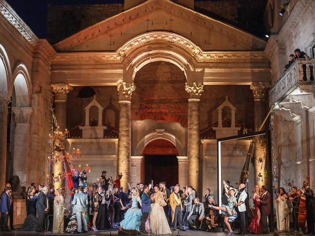 Opera at Peristil Opera at Peristil