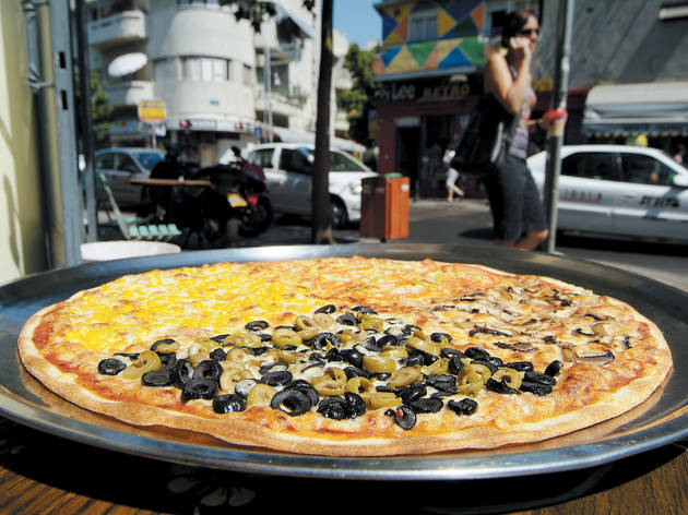 Pizza Shiroko Pizza Shiroko
