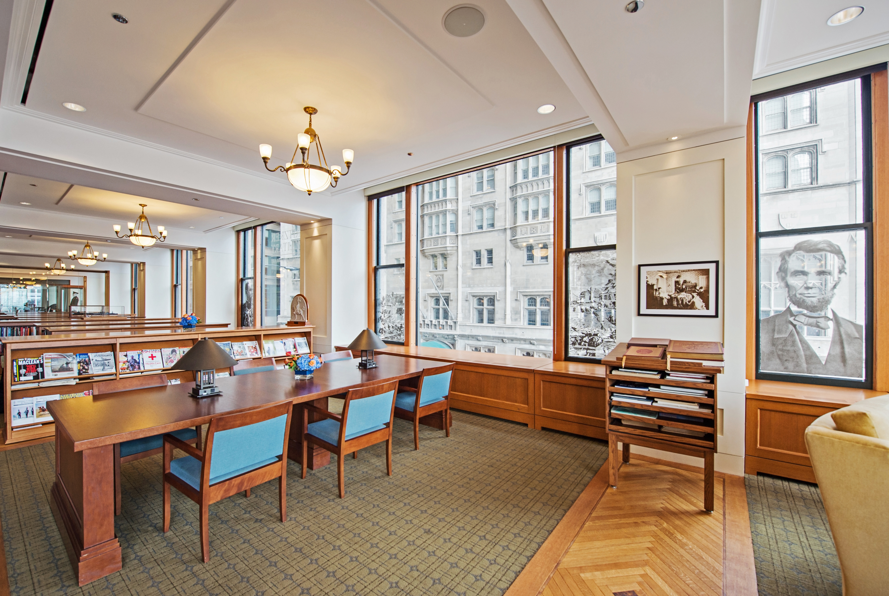 9 Absolutely Beautiful Libraries In Chicago