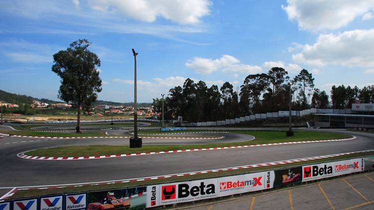 Kartódromo de Baltar, Karts, Corridas de Karts