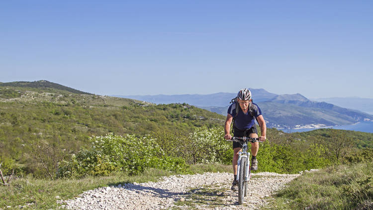 Cycle the countryside