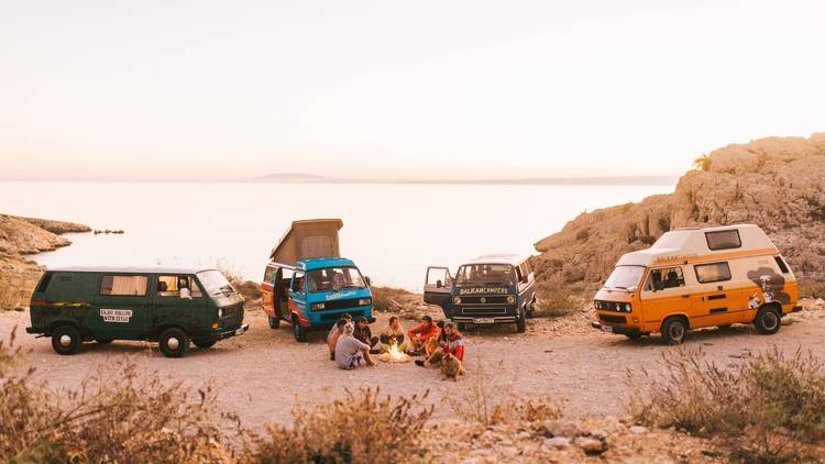 Picnic between road trips down the coast