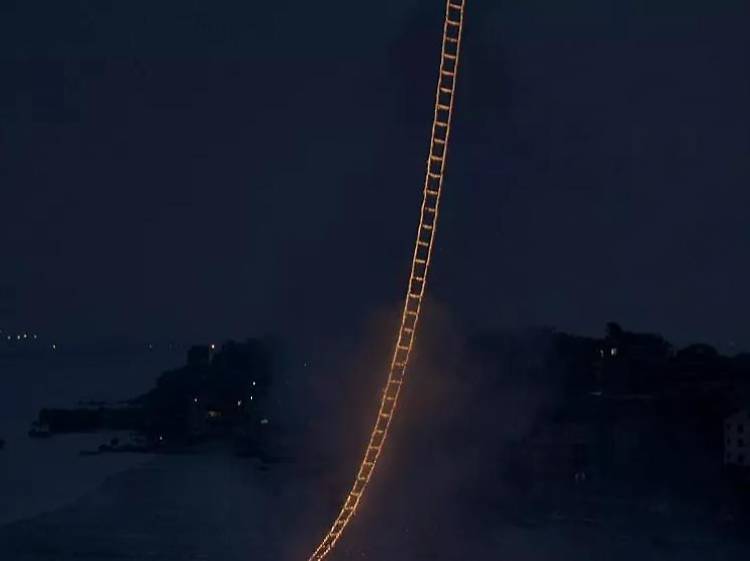 Cai Guo-Qiang: Escalera al cielo