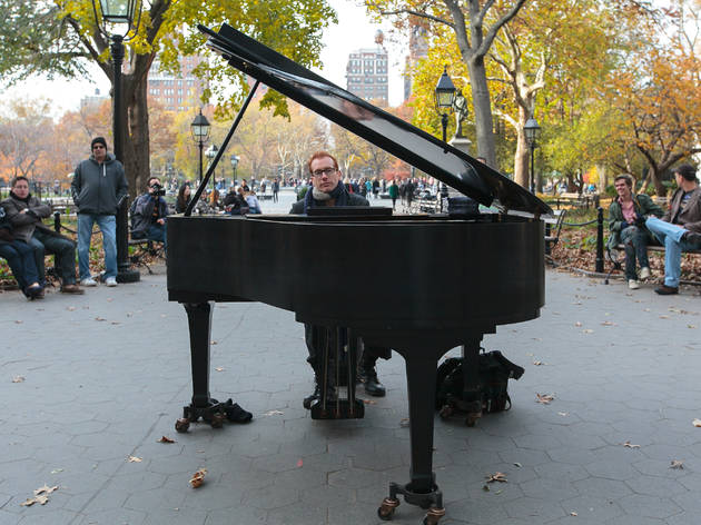 piano guy colin huggins colin huggins piano guy washington square park