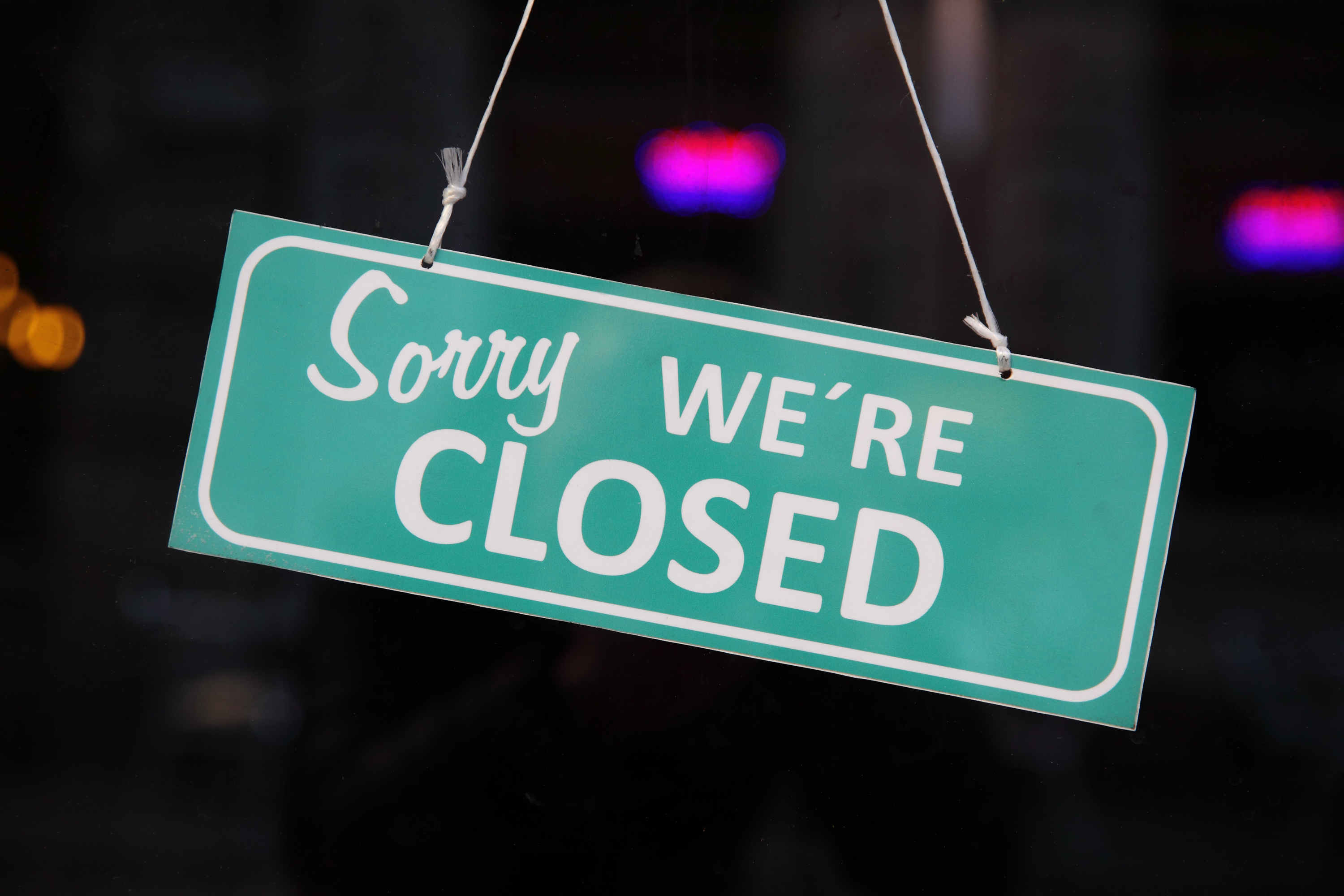 All London Pubs Bars Cafés And Restaurants Will Close Their Doors Tonight