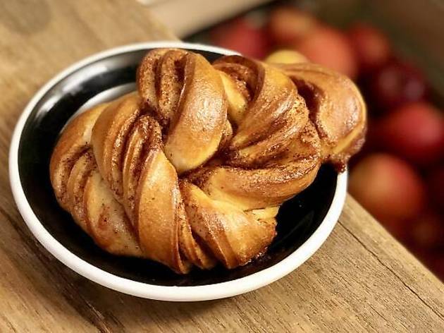 Le meilleur cinnamon roll de Paris (et du monde !) livré chez vous ! © Arnaud Durand