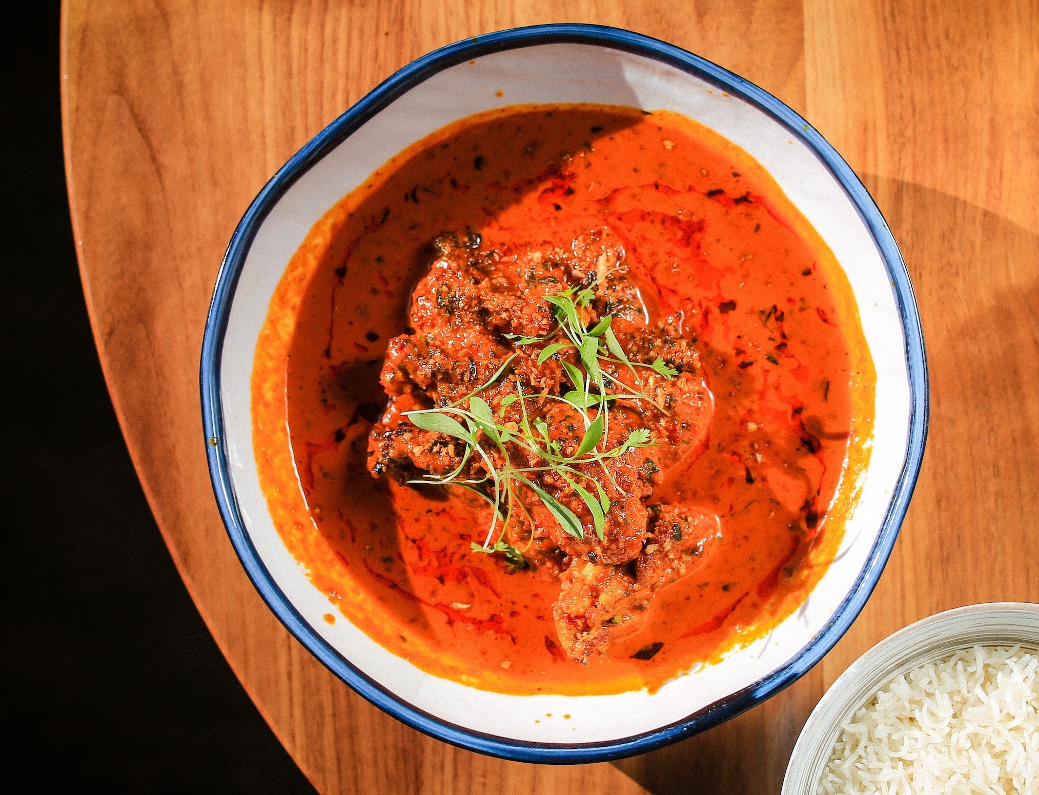 Adda chicken dish