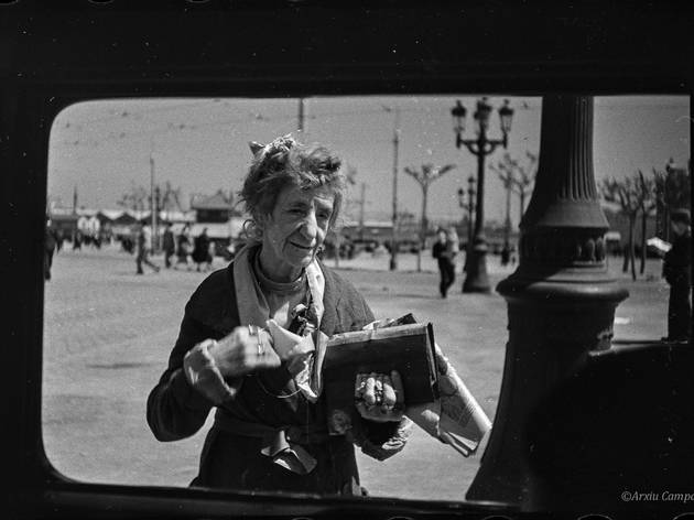 Las fotos históricas de la Barceloneta en guerra también en versión on line Las fotos históricas de la Barceloneta en guerra también en versión on line