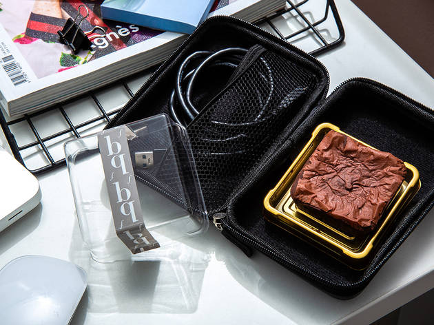 brownie black futon brownie