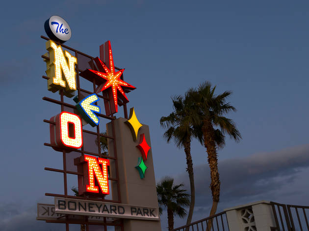Wander a boneyard of vintage neon signs with this free app Wander a boneyard of vintage neon signs with this free app