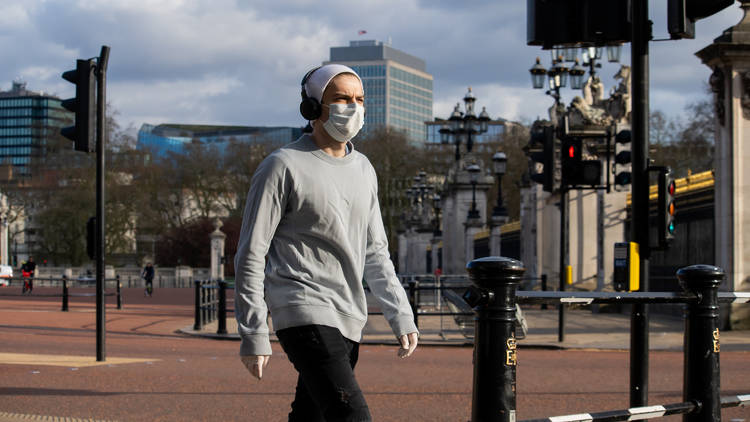 mask wearer in London