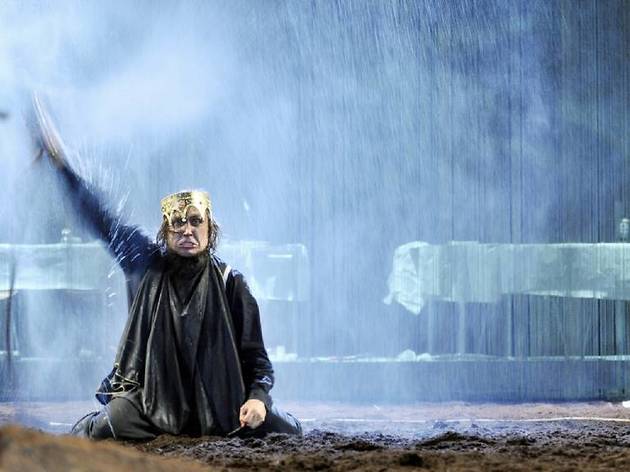 ‘Hamlet’ at the Schaubühne (English) ‘Hamlet’ at the Schaubühne