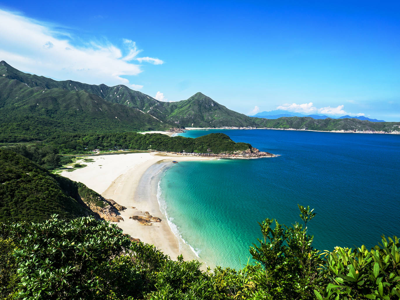 13 Best Beaches to Visit in Hong Kong