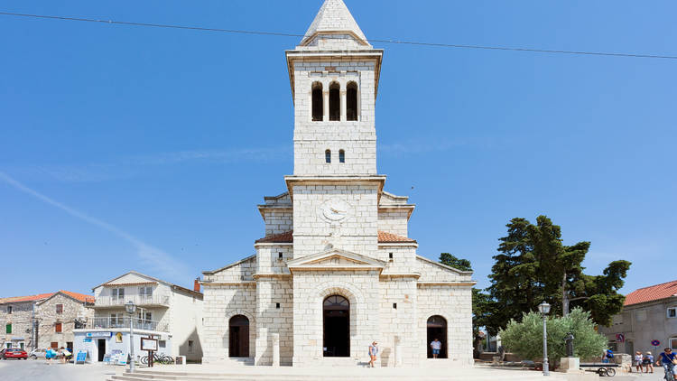 Central Dalmatia's town of Pakoštane's own King Tomislav square (notice a pattern?)