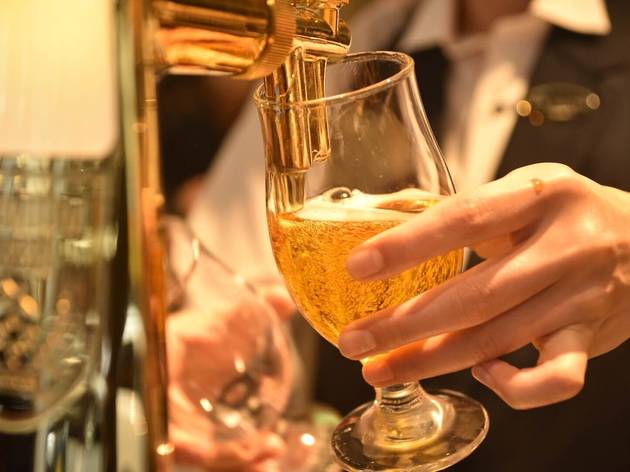 飲食店に酒の販売やテイクアウトの免許を付与 AC PHOTO