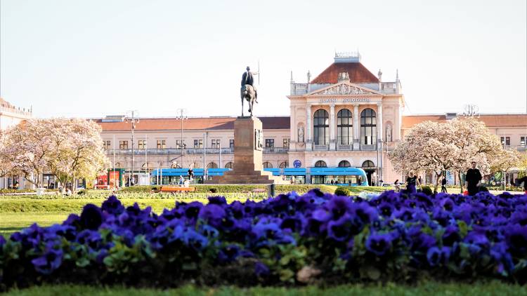 Tomislav square, Zagreb