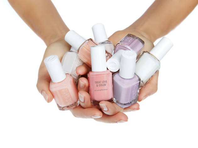 Essie cuidado de uñas para una buena manicura Treat, Love and Color. Tatamiento fortalecedor de uñas Essie
