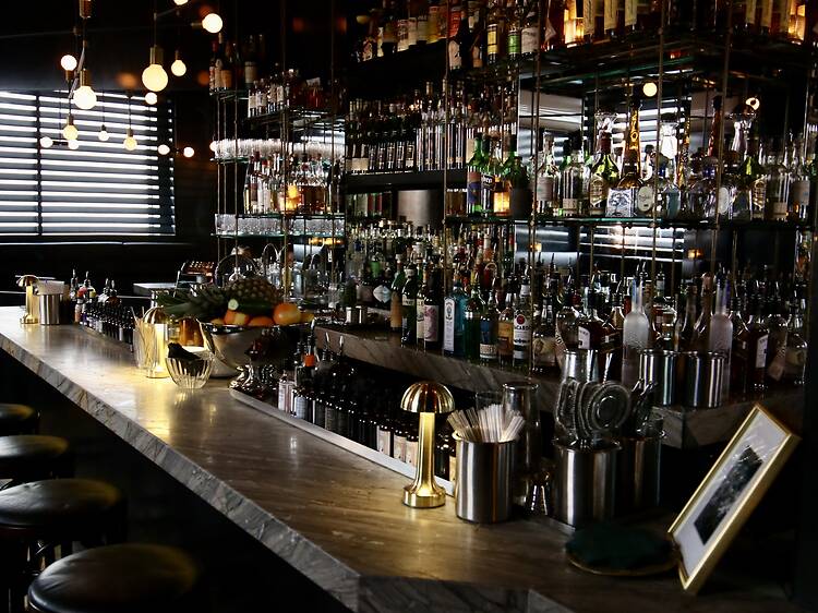 Sip cocktails at Canada’s best bar Sip cocktails at Canada’s best bar