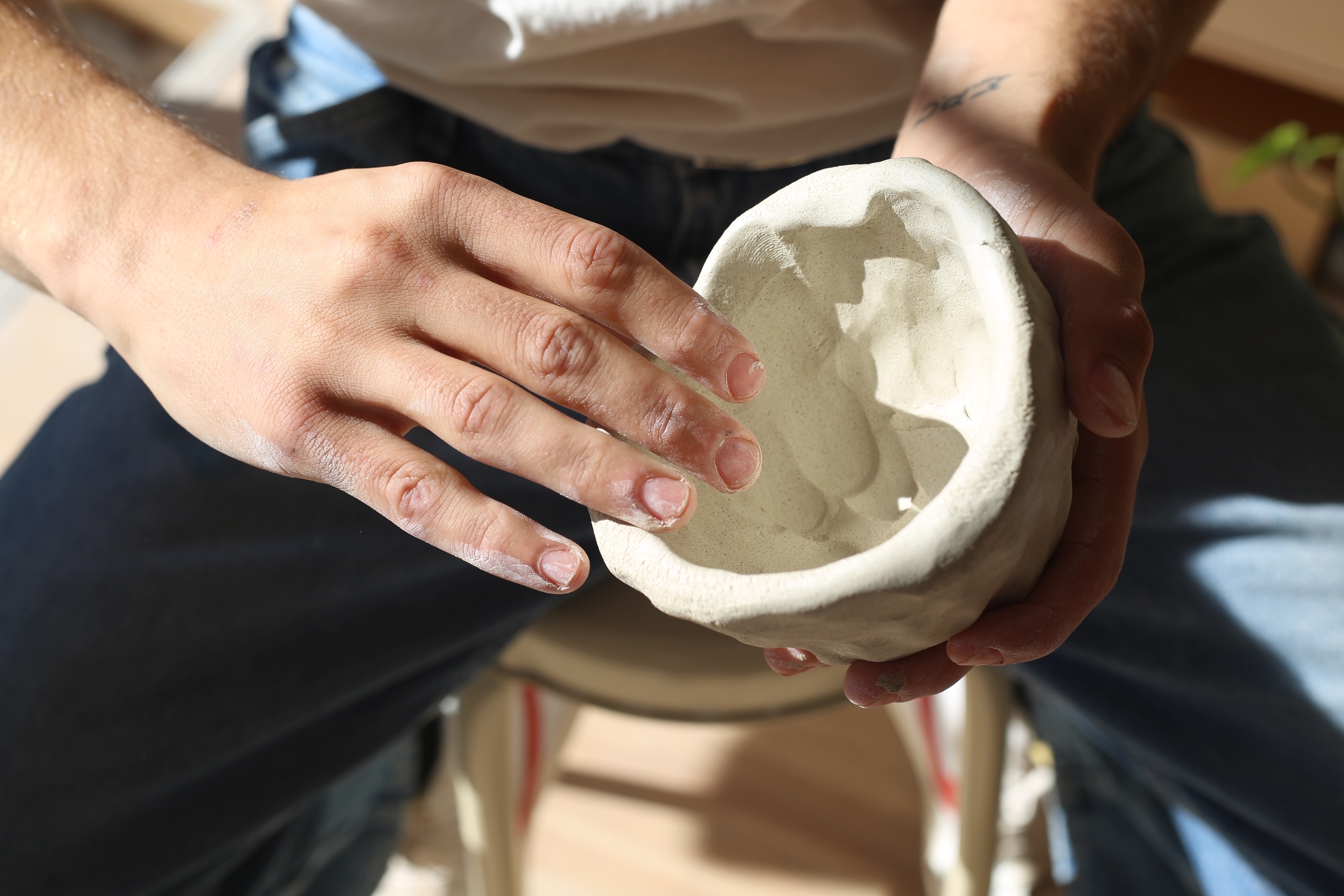 This Melbourne ceramics studio is delivering athome pottery kits