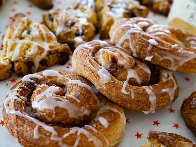 Saint: panadería artesanal en la Condesa con pan rústico y de masa madre saint pan dulce