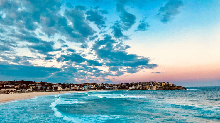 Bondi Beach at dusk