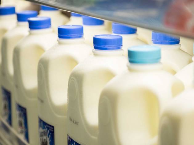 This creamery is offering free milk in a "Kindness Cooler" This creamery is offering free milk in a "Kindness Cooler"