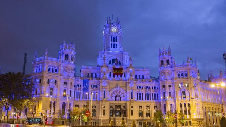 Palacio de Cibeles Makeitblue