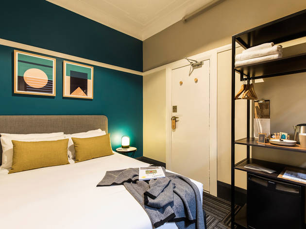 The Jensen Potts Point A double room at The Jensen in Potts Point