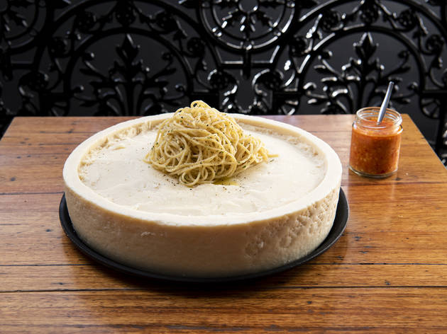 You Can Now Order Diy Cacio E Pepe With A 1 5kg Wheel Of Cheese