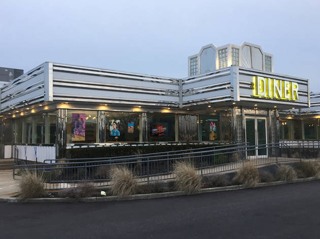 This New York diner is hosting a drive-thru art show Silver Lining Diner