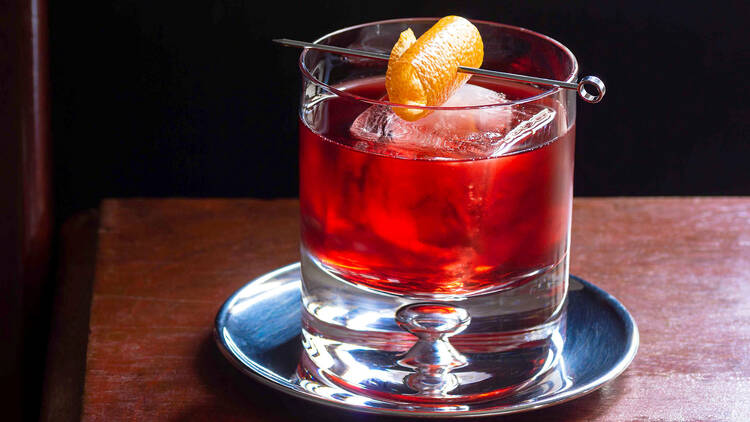 Cocktail, stock, negroni, couchbound