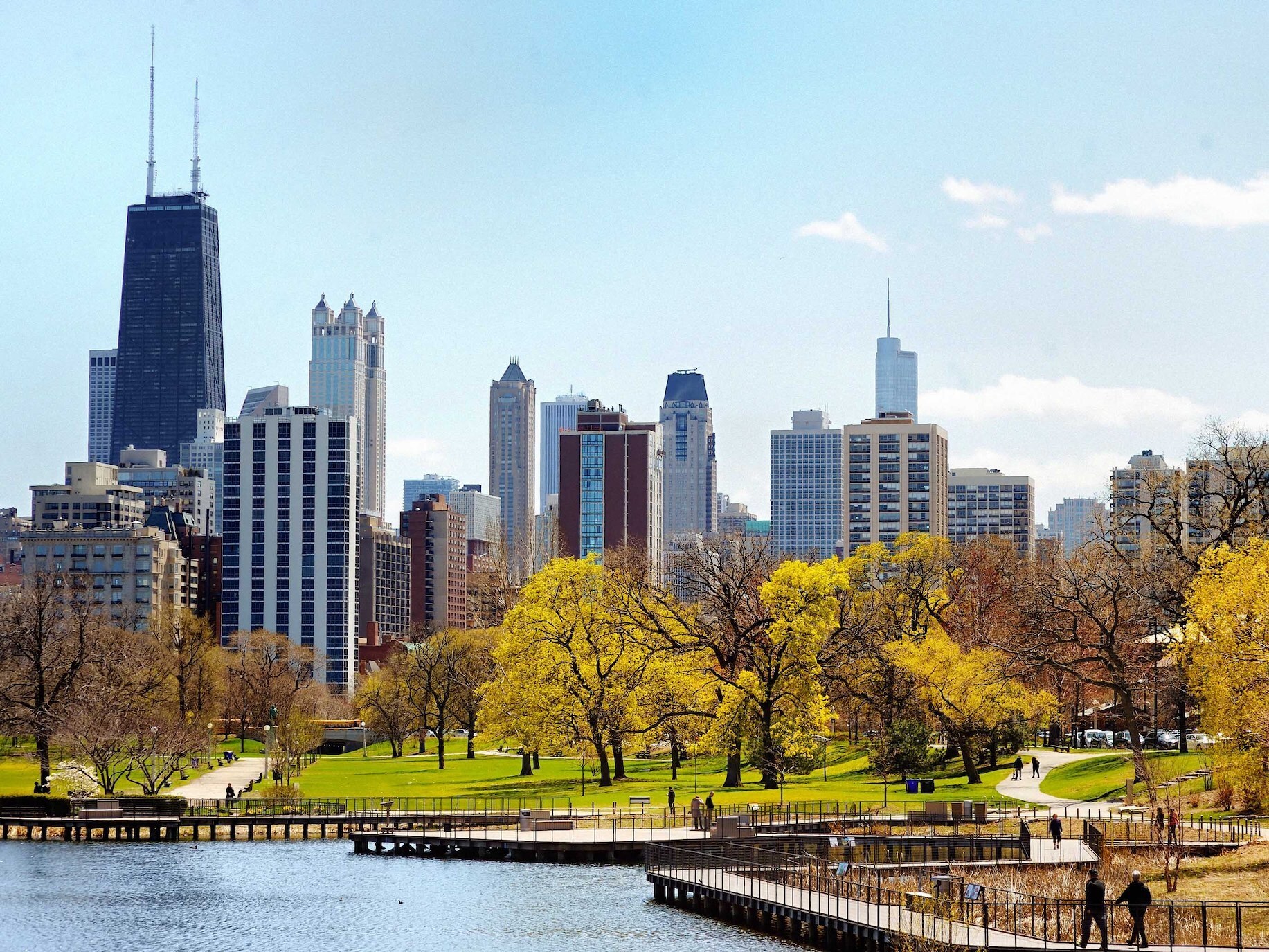 Lincoln Park Chicago Visitor Guide and Sightseeing Info