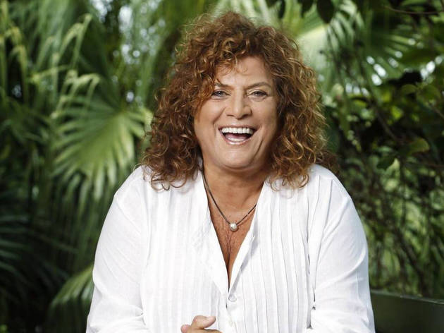 Denisse de Kalafe Denisse de Kalafe canta a las mamás este Días de las Madres