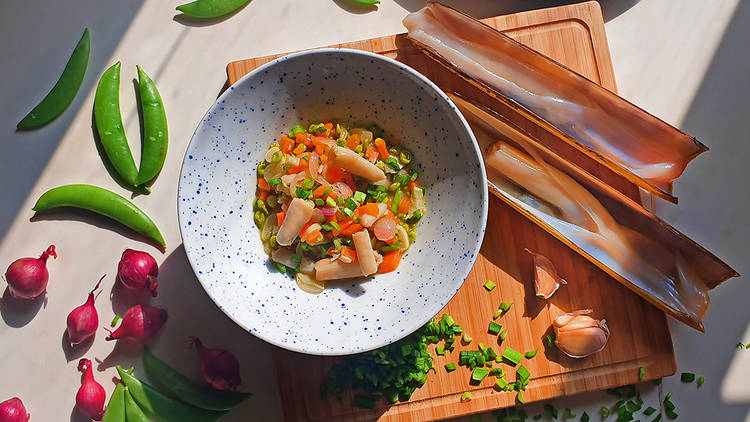 Ask the expert: sweet peas and razor clams recipe by chef Ferran Tadeo