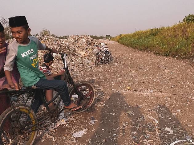 The Story Of Plastic Montanhas de lixo estão entre os cenários destes documentários