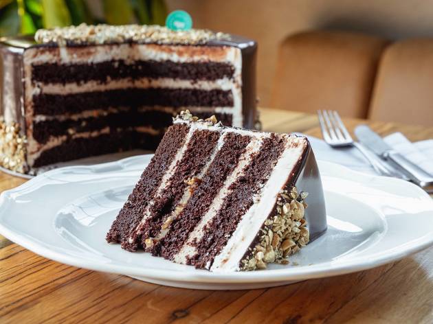 Postres en la CDMX pastel de chocolate