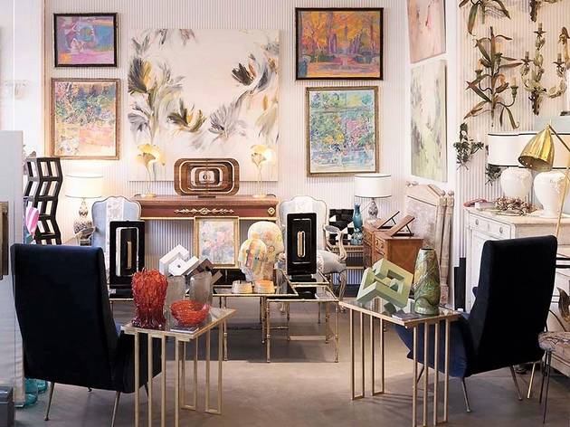 Le chic antique Pop Up Chic mercadillo solidario Le chic antique Pop Up Chic mercadillo solidario