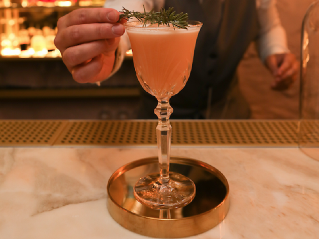 Golden Oldie Bares, Cocktails, Golden Oldie