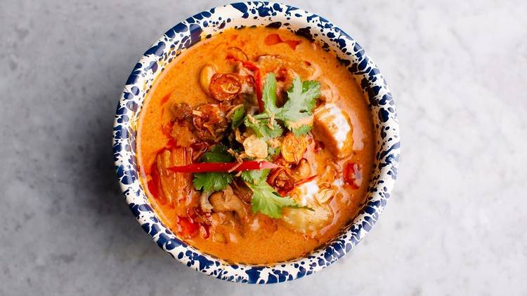 Rosa’s Thai Cafe’s spicy beef massaman curry