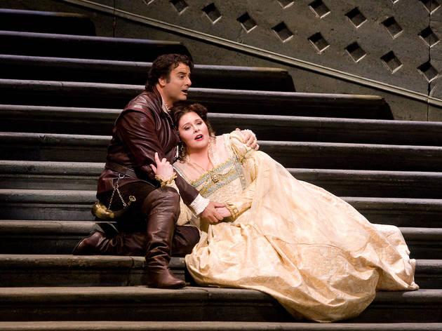 Angela Meade as Elvira and Marcello Giordani in the title role of Verdi's Ernani Angela Meade as Elvira and Marcello Giordani in the title role of Verdi's Ernani