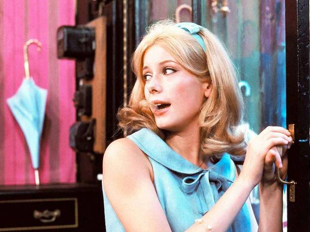 The Umbrellas of Cherbourg (Les parapluies de Cherbourg) (1964) Les Parapluies de Cherbourg