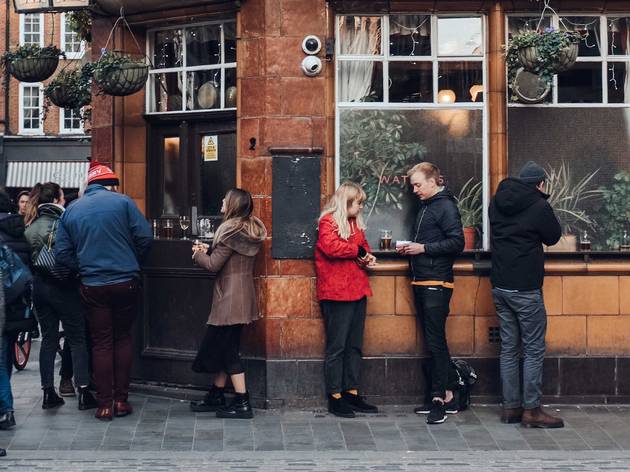 Mayor de Blasio announces crackdown on outdoor bar hangouts bar