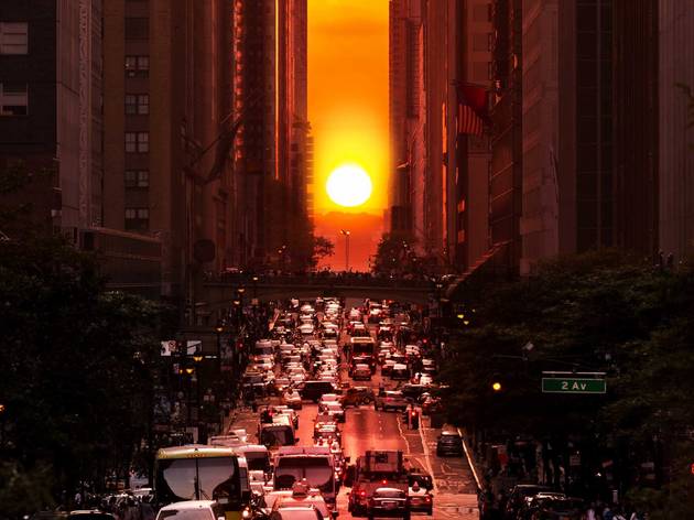 The Manhattanhenge sunset is happening this weekend Manhattanhenge