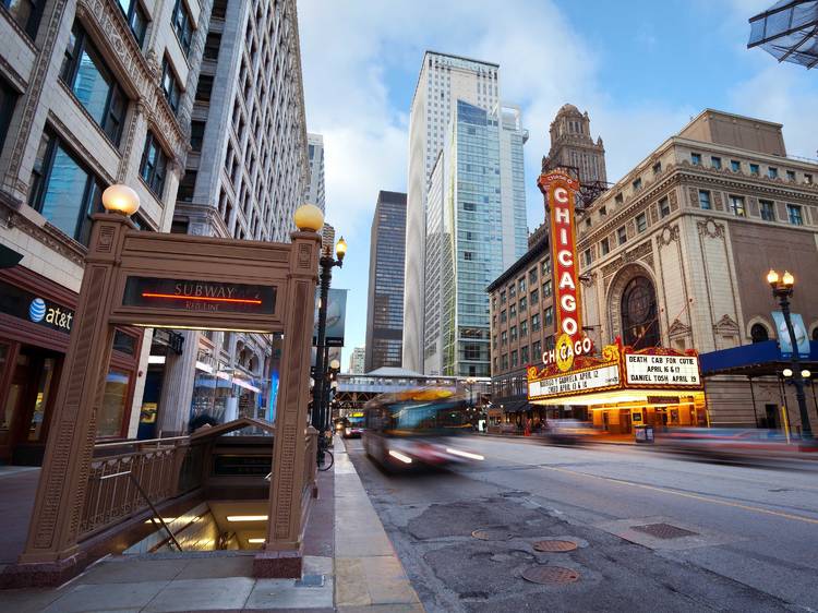 chicago theatre, state street