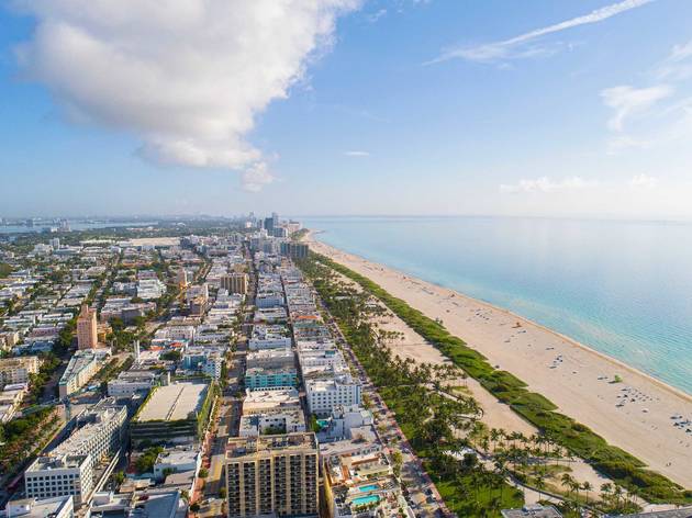 Florida’s bars, spas and movie theaters will reopen on Friday—but not South Florida’s Florida’s bars, spas and movie theaters will reopen on Friday—but not South Florida’s