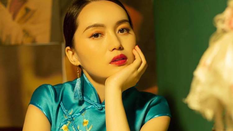 Sarah Peng, Lady Laughs with Discover