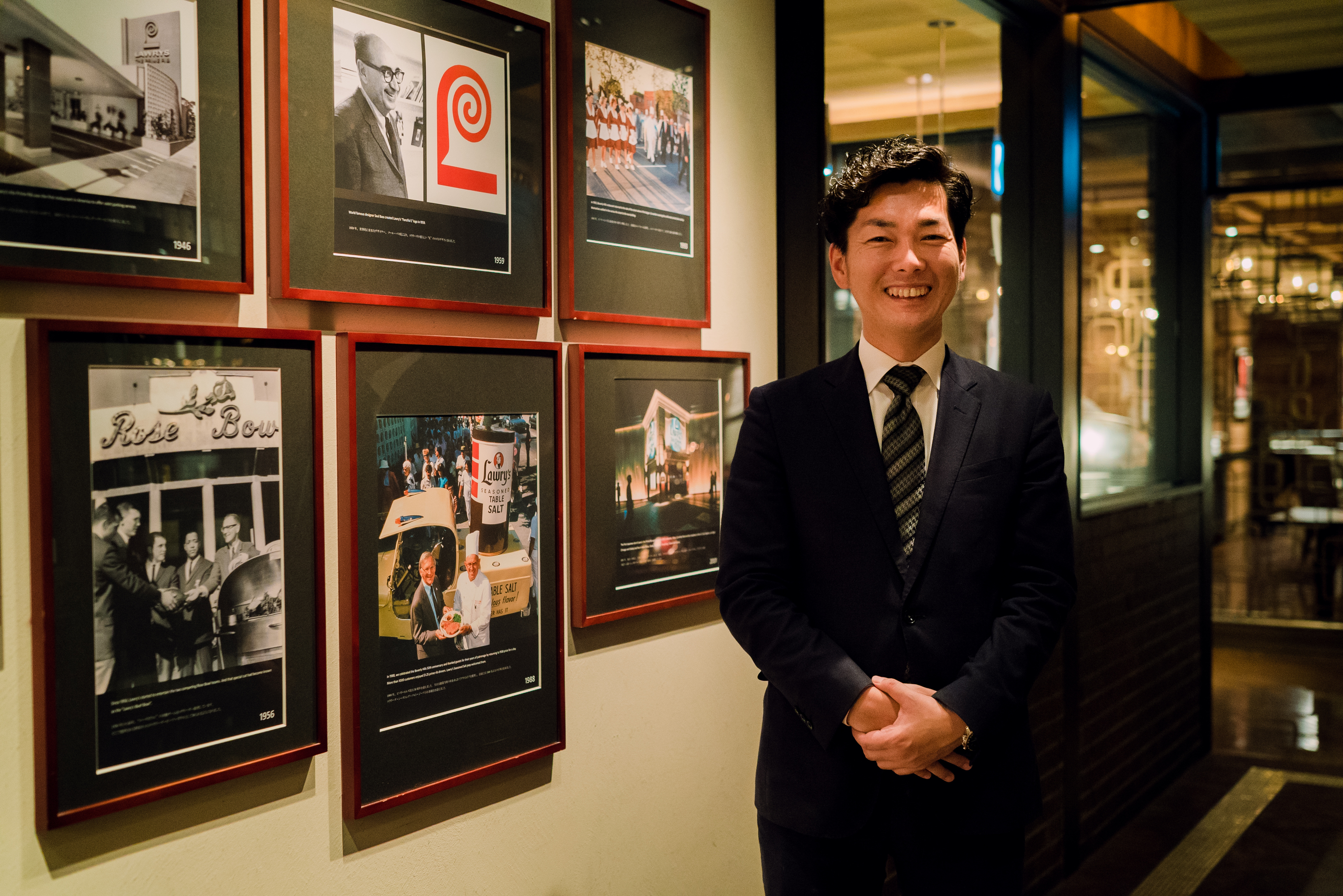 ロウリーズ・ザ・プライムリブ恵比寿ガーデンプレイス店の支配人、五井直樹