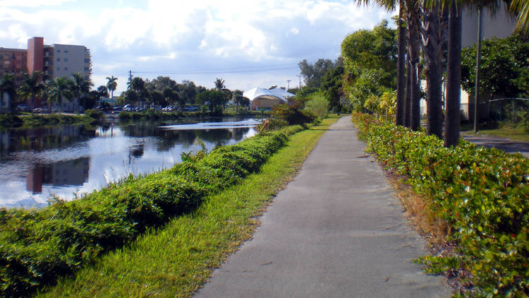 Snake Creek Trail 